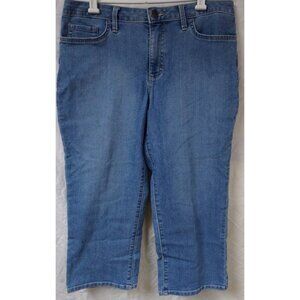 Riders By Lee Womens 12M Mid Rise Stretch Light Wash Capri Denim Shorts 32x21